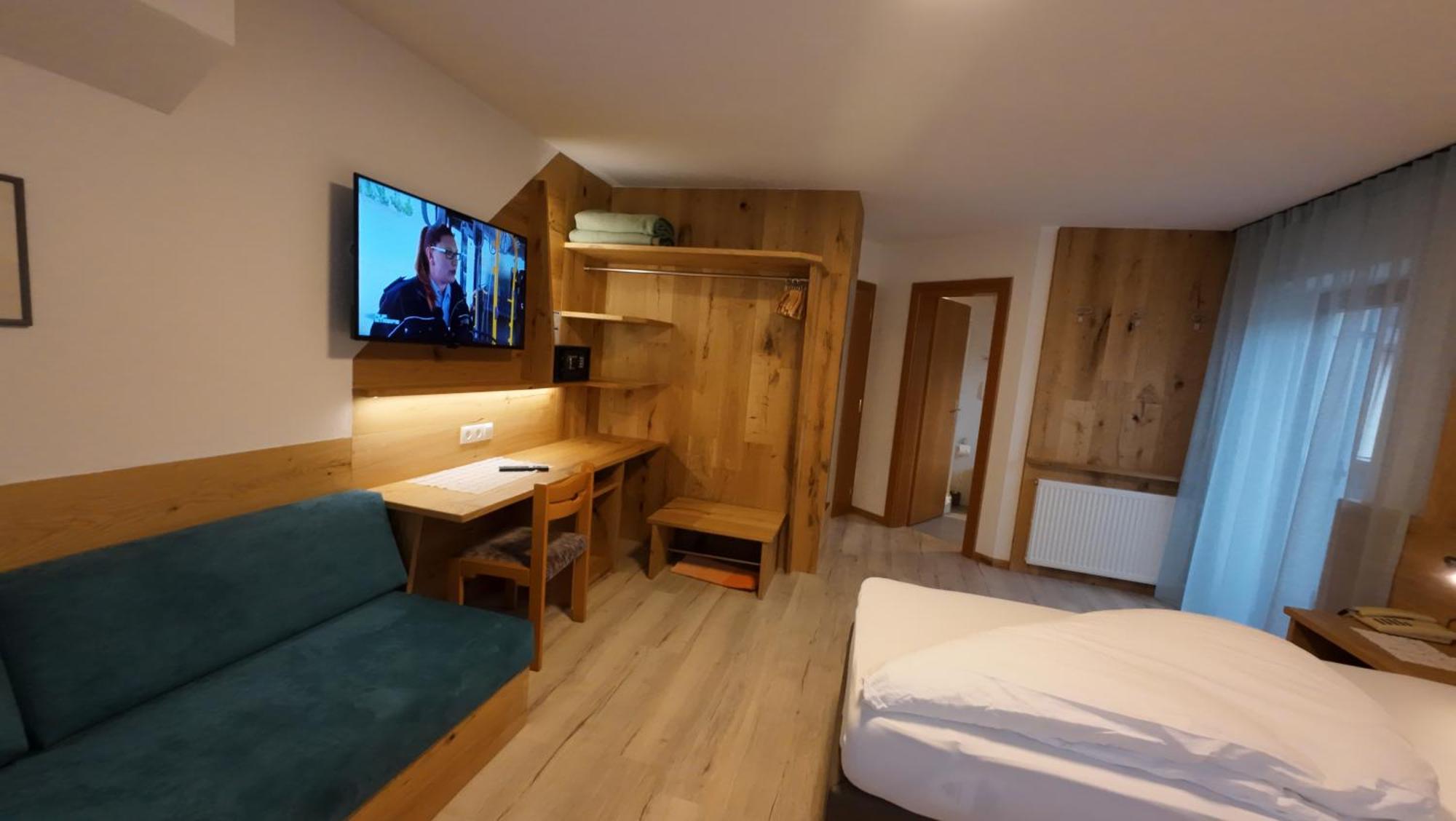 Hotel Akelei Брунико Экстерьер фото